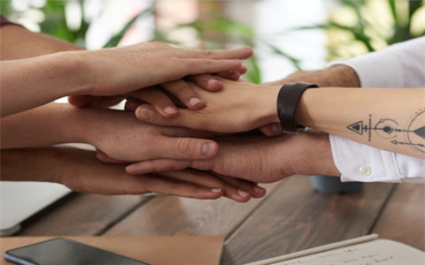 深圳市刑事咨詢律師談老公心態崩了嫖娼竟遇到老婆